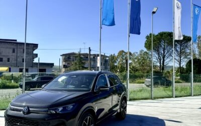 Volkswagen Tiguan 2.0 tdi 150cv dsg R-Line plus 51.150€